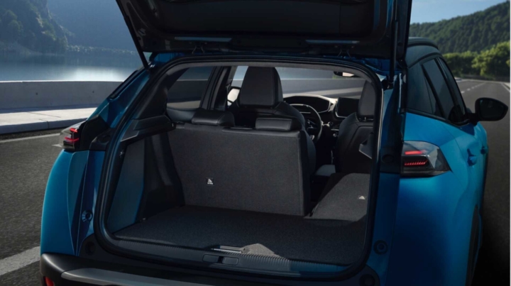 PEUGEOT_E2008-valence-drome-suv-hybride-electrique-coffre-26000