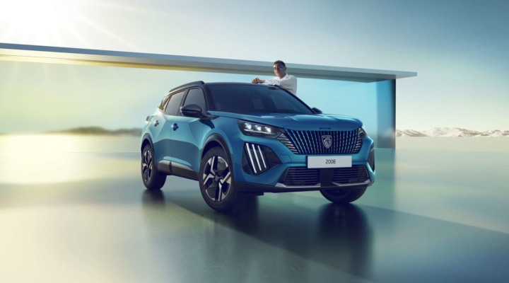 PEUGEOT_2008_HYBRID_VALENCE_DROME