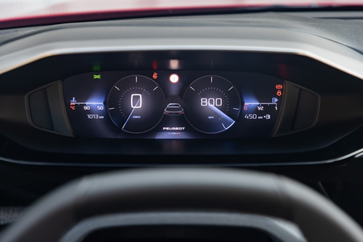 PEUGEOT_308SW-familial-break-26000 (1)