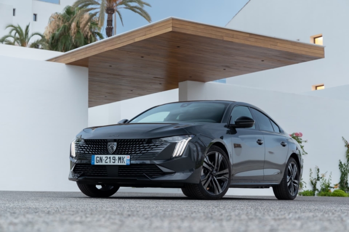 peugeot-508-familial-berline-hybride-valence-26000