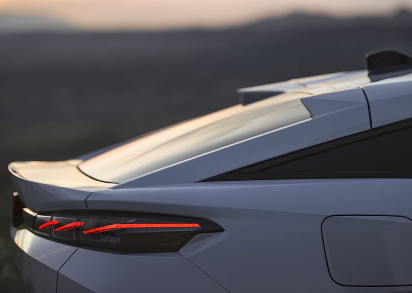 PEUGEOT408-DROME - BERLINE - SUV -ELECTRIQUE