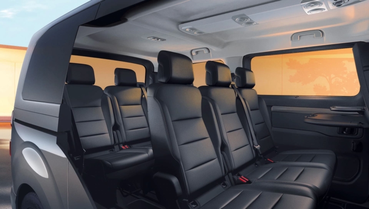 traveller-peugeot-valence-drome-monospace